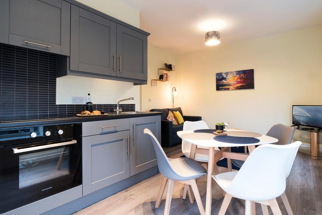 Blue Door Apartments Ньюкасл Экстерьер фото